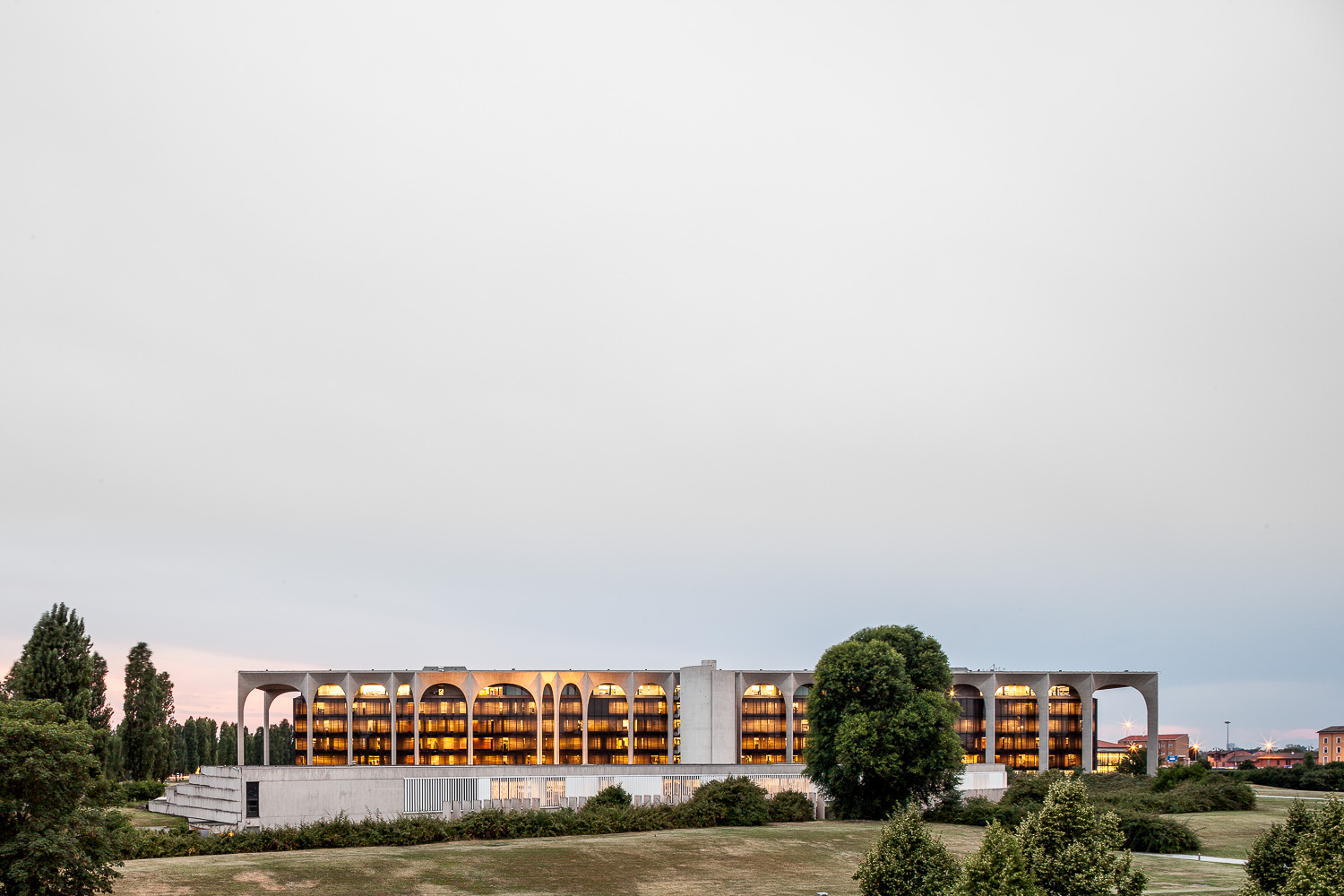 Palazzo Mondadori Oscar Niemeyer Niccolò Vonci 2017